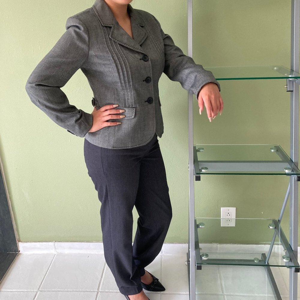 ANN TAYLOR LOFT Cropped Crosshatch Blazer Gray with Black Stitching and Buttons